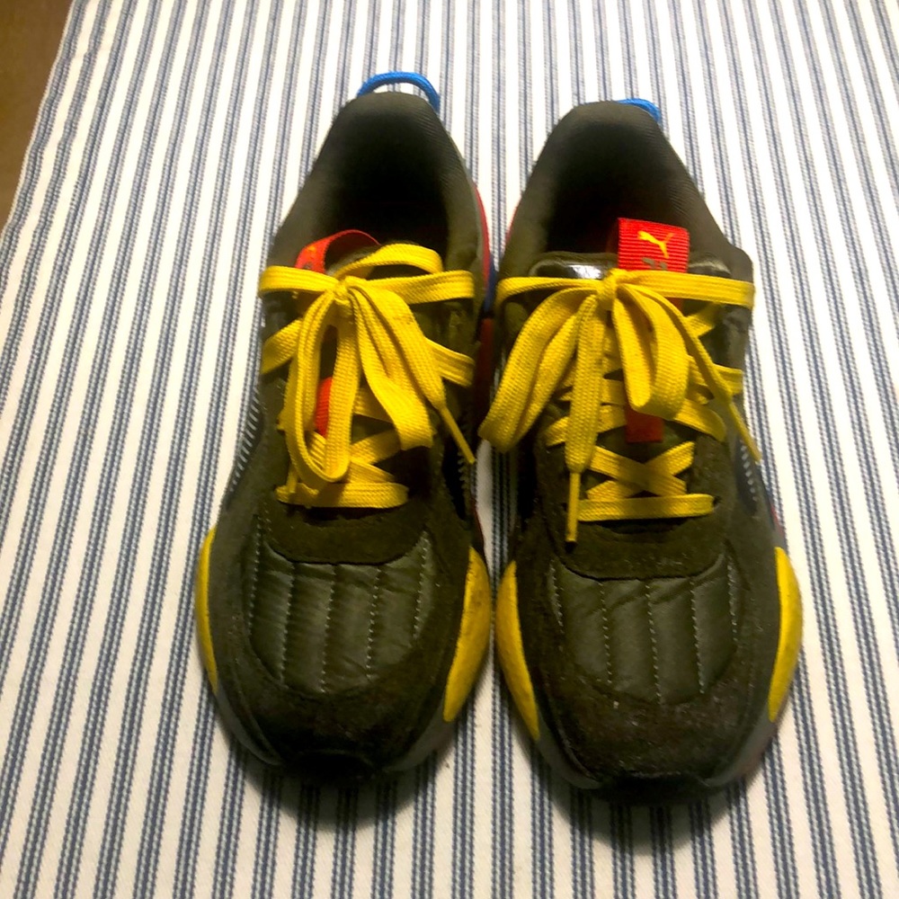 Puma sneakers